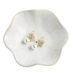 Perfect Nightstand Essentials for a Relaxing, Luxury Bedroom Retreat