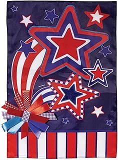 13 Patriotic Garden Decor Ideas for Fourth of July Entertaining